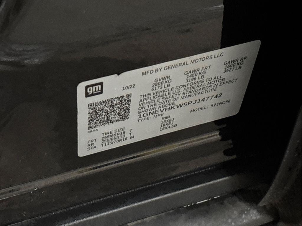 used 2023 Chevrolet Traverse car, priced at $33,995