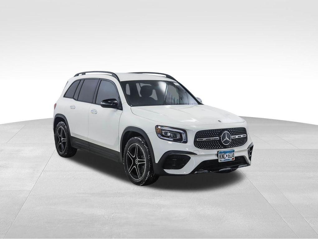 used 2021 Mercedes-Benz GLB 250 car, priced at $27,490