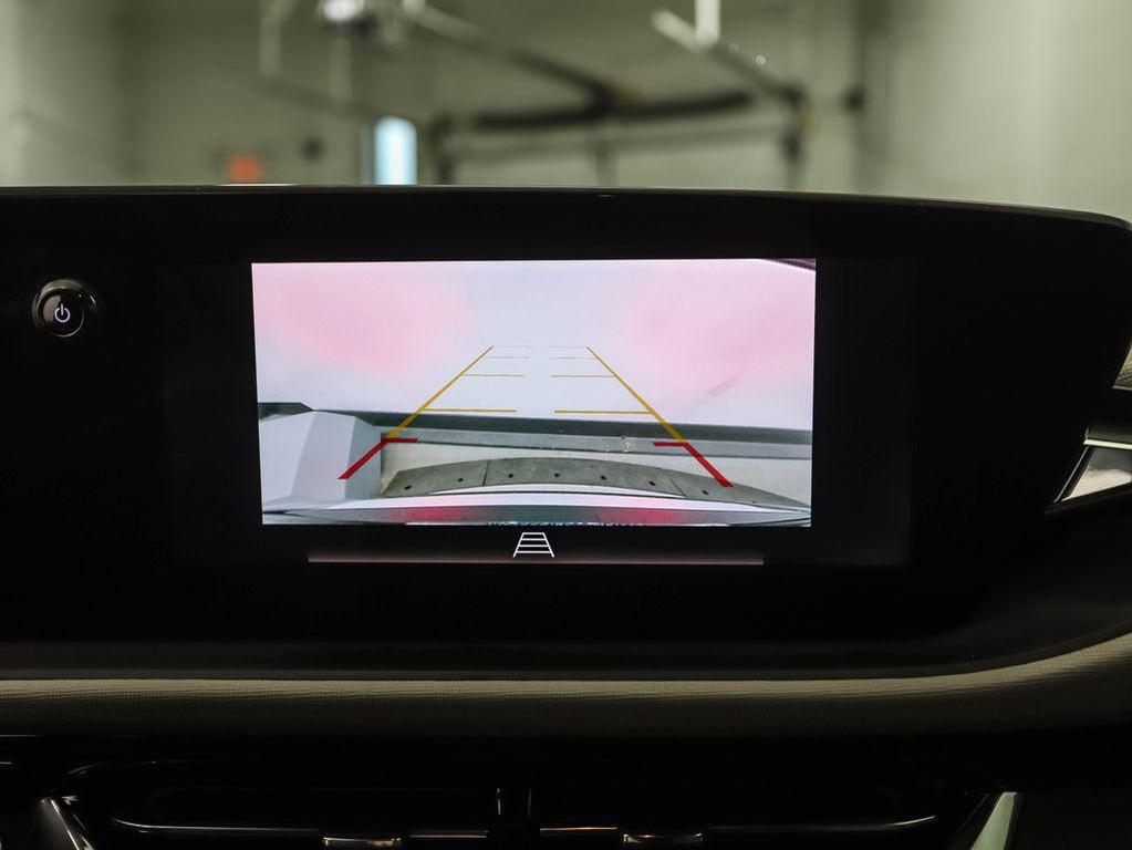 used 2025 Buick Envista car, priced at $26,990