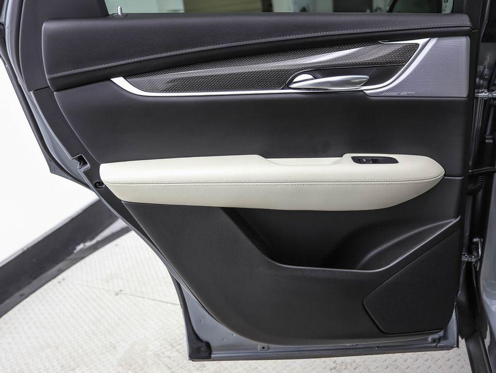used 2024 Cadillac XT5 car, priced at $42,490