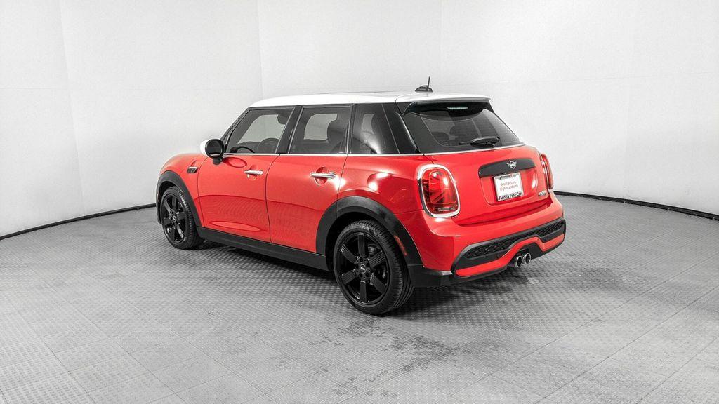 used 2022 MINI Hardtop car, priced at $20,999