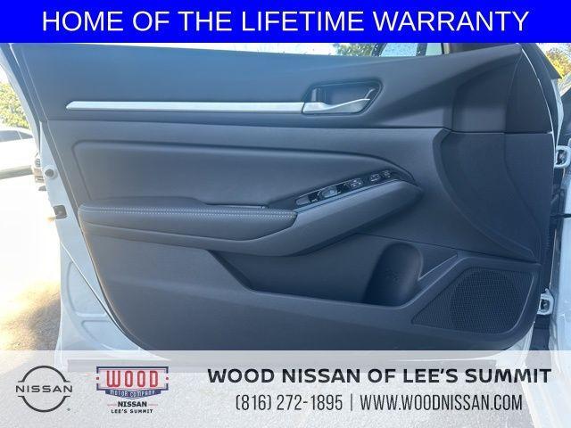 new 2025 Nissan Altima car, priced at $29,998