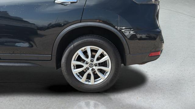 used 2020 Nissan Rogue car, priced at $16,356