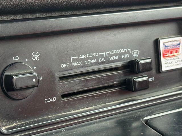 used 1986 Chevrolet Corvette car, priced at $12,950