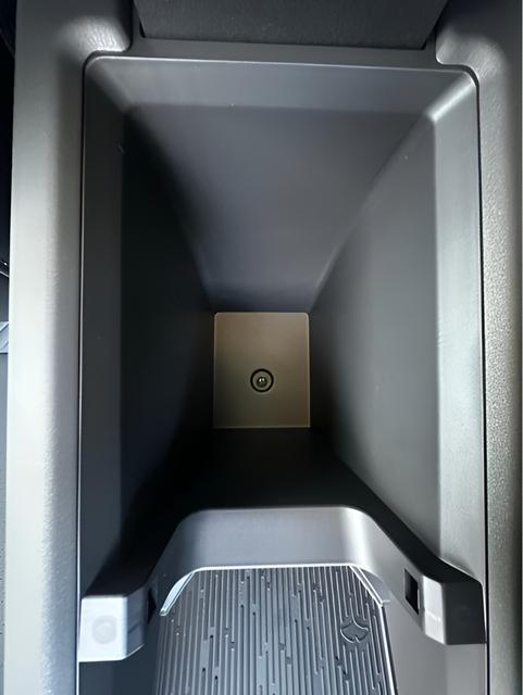 new 2026 Nissan Leaf car, priced at $39,906