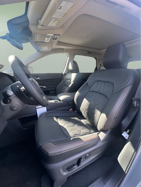 new 2026 Nissan Pathfinder car, priced at $50,136