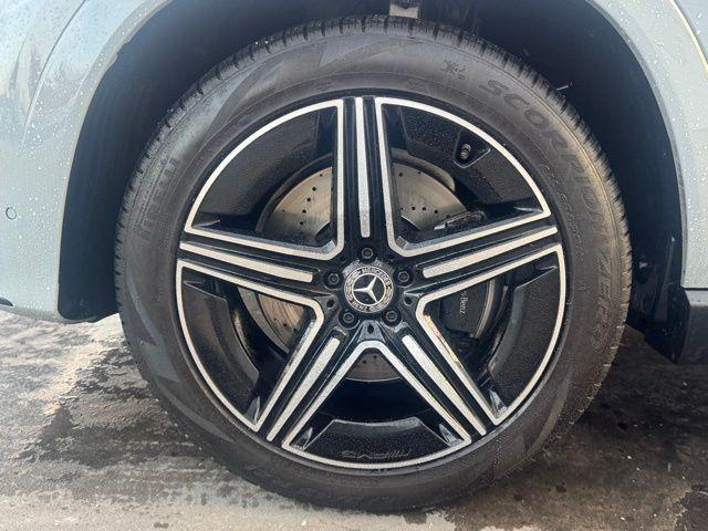 used 2024 Mercedes-Benz GLE 350 car, priced at $52,998