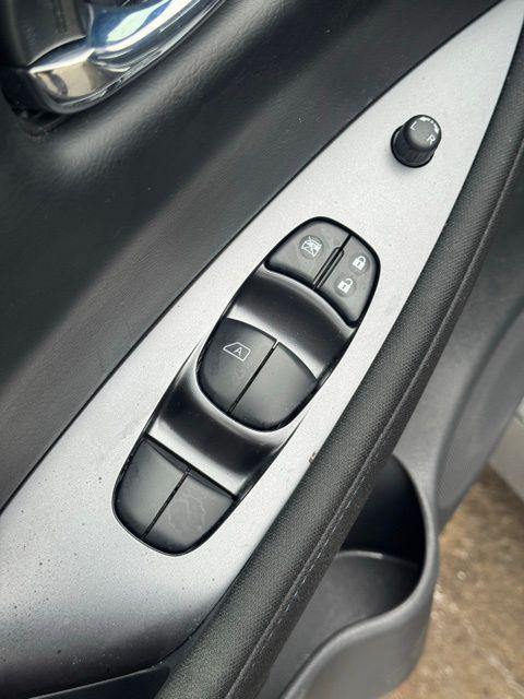 used 2025 Nissan Leaf car, priced at $14,986