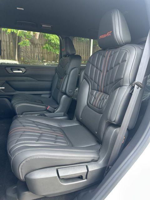 new 2026 Nissan Armada car, priced at $74,123