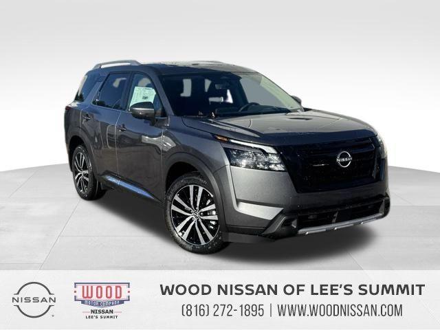 new 2025 Nissan Pathfinder car, priced at $44,344