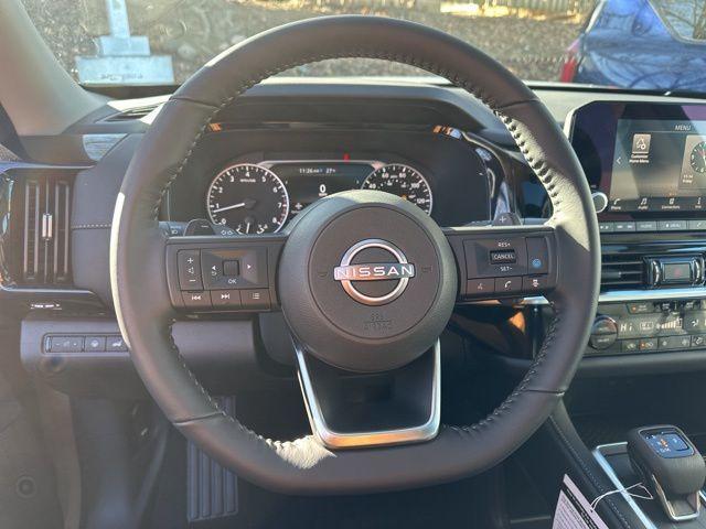new 2025 Nissan Pathfinder car, priced at $36,348