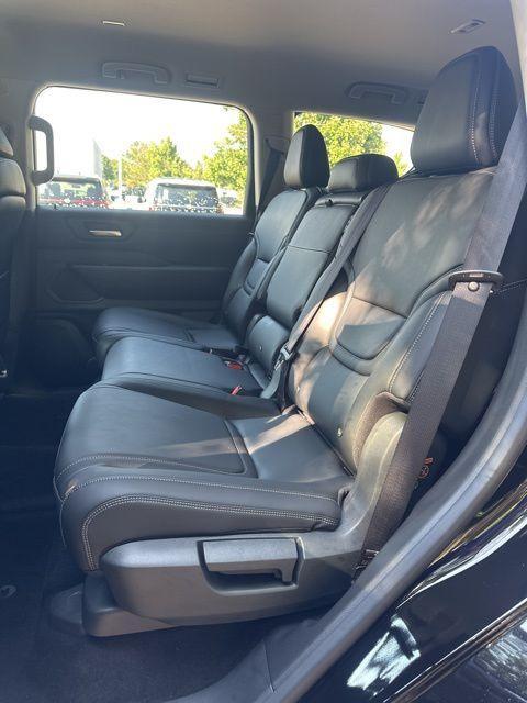 new 2026 Nissan Armada car, priced at $57,038