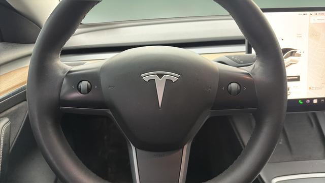 used 2021 Tesla Model 3 car, priced at $21,485