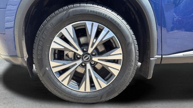 used 2023 Nissan Rogue car, priced at $22,894