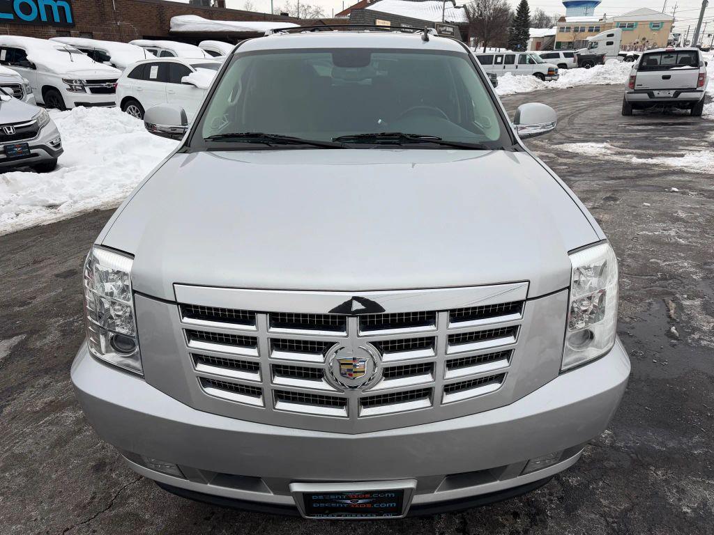 used 2012 Cadillac Escalade car, priced at $14,777