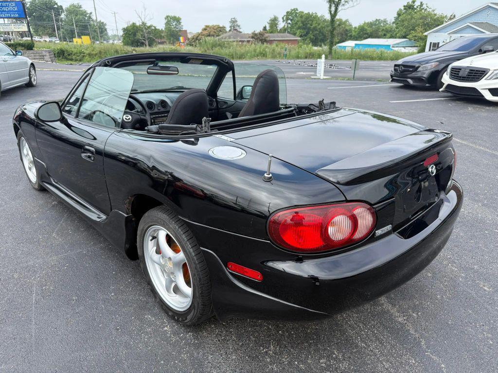 used 2002 Mazda MX-5 Miata car, priced at $7,990
