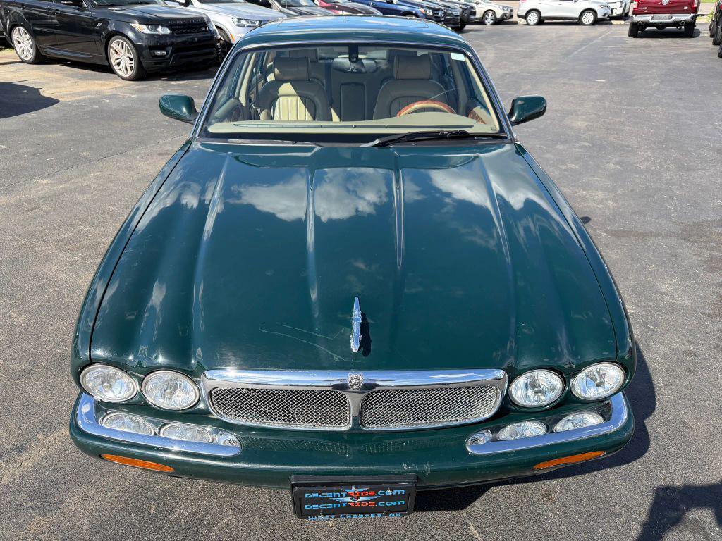 used 2001 Jaguar XJ8 car, priced at $7,790