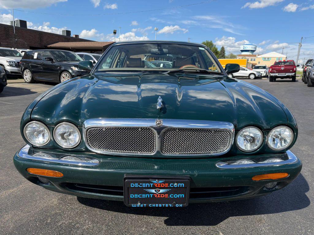 used 2001 Jaguar XJ8 car, priced at $7,790