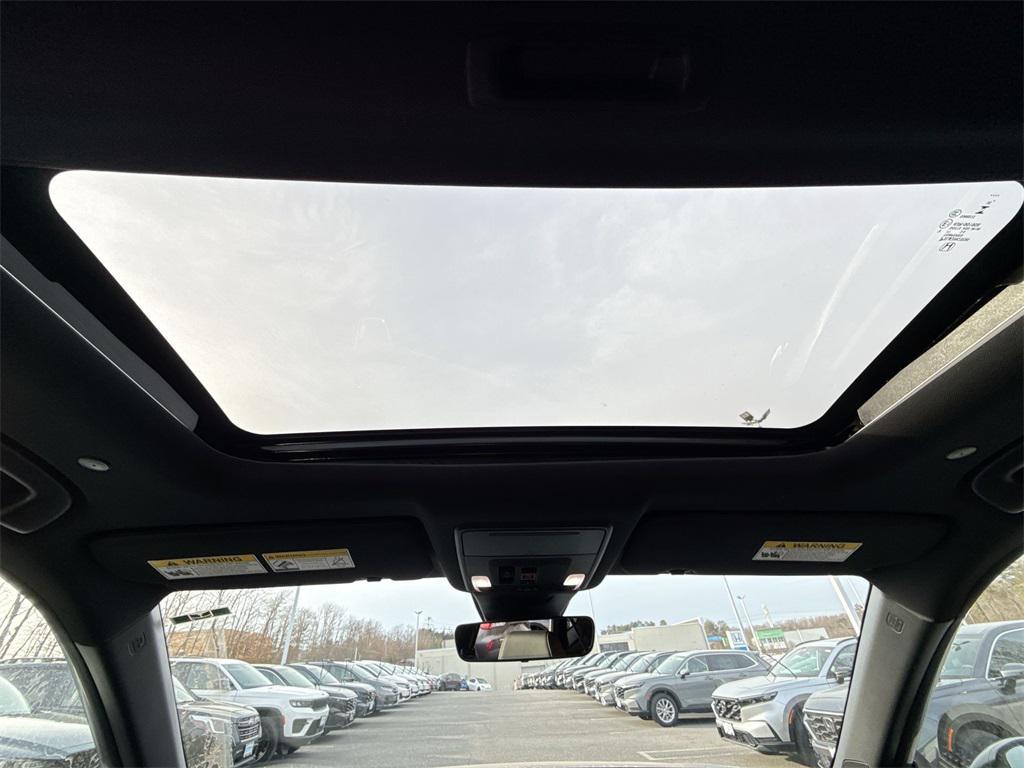 new 2026 Honda CR-V Hybrid car, priced at $37,924