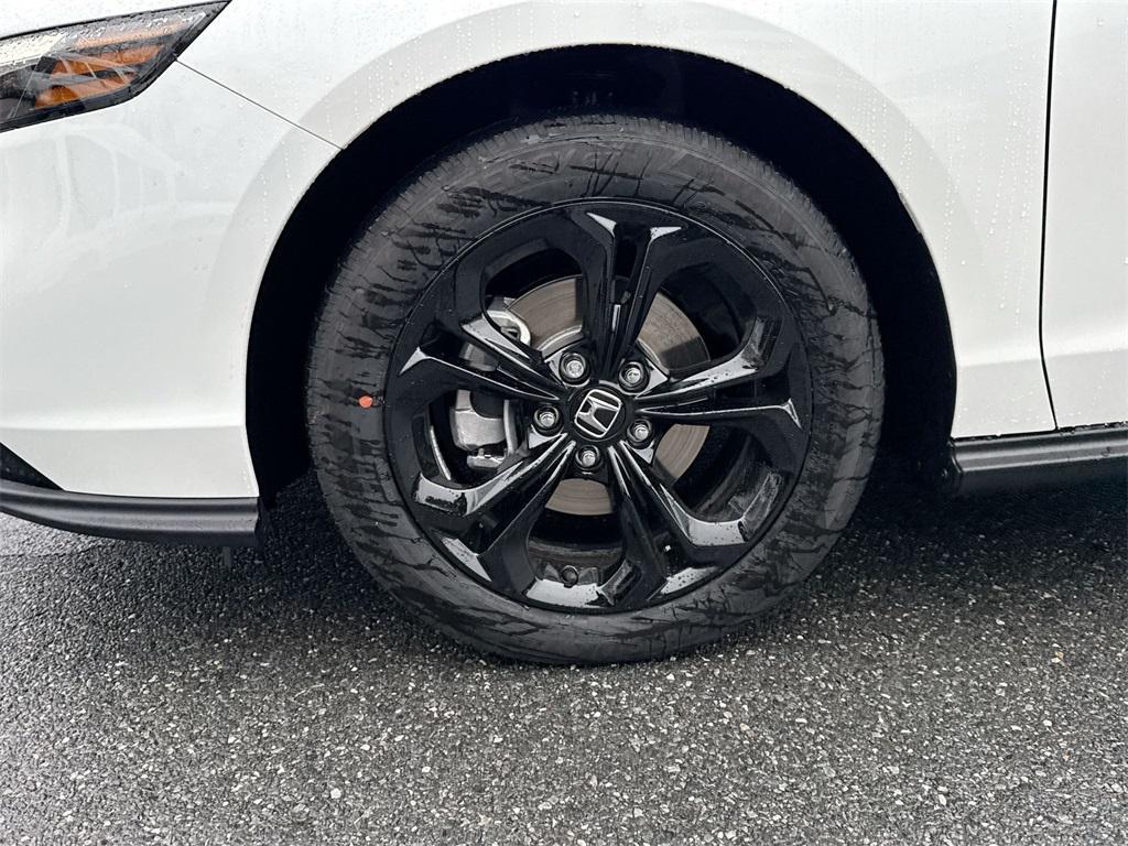 new 2025 Honda Accord car, priced at $29,311