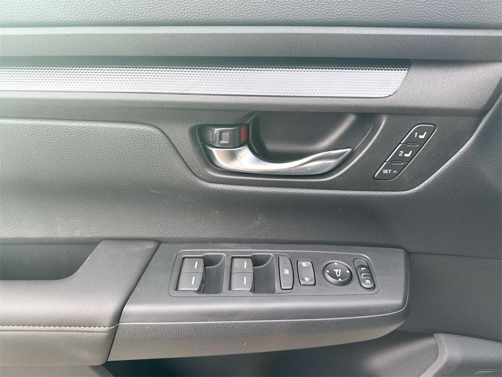 new 2026 Honda CR-V Hybrid car, priced at $38,338