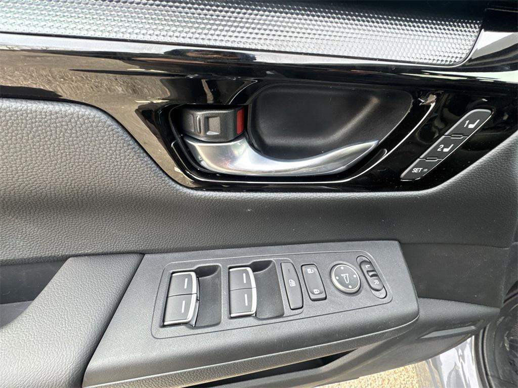 new 2026 Honda CR-V Hybrid car, priced at $39,740