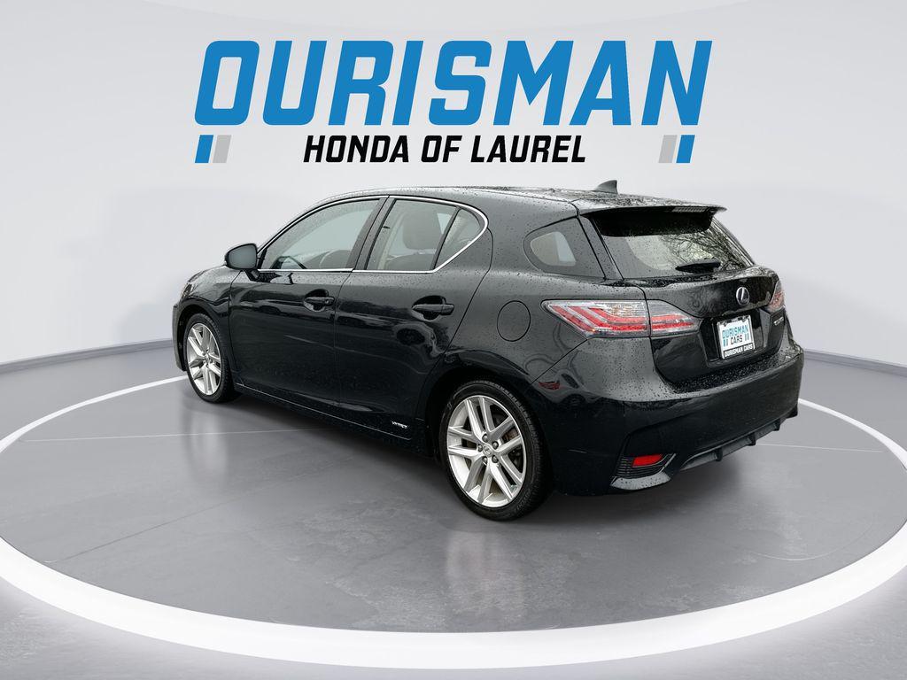 used 2017 Lexus CT 200h car, priced at $17,991