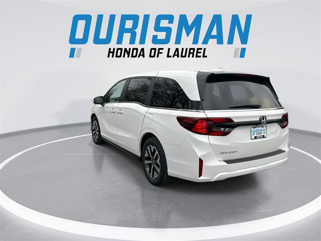 new 2026 Honda Odyssey car, priced at $40,271
