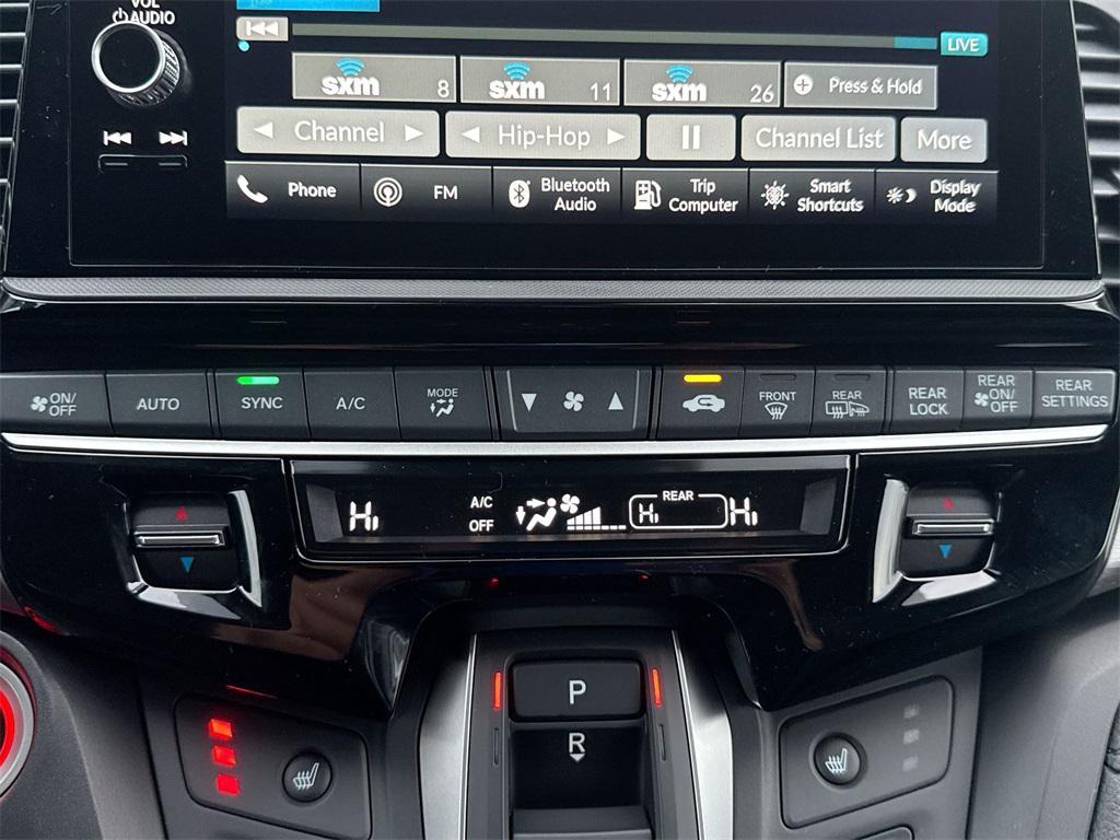 new 2026 Honda Odyssey car, priced at $40,271