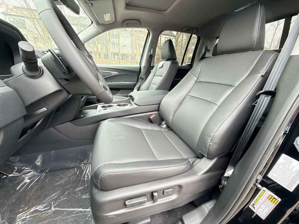 new 2026 Honda Ridgeline car, priced at $39,952