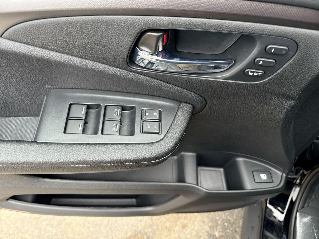 new 2026 Honda Ridgeline car, priced at $39,952