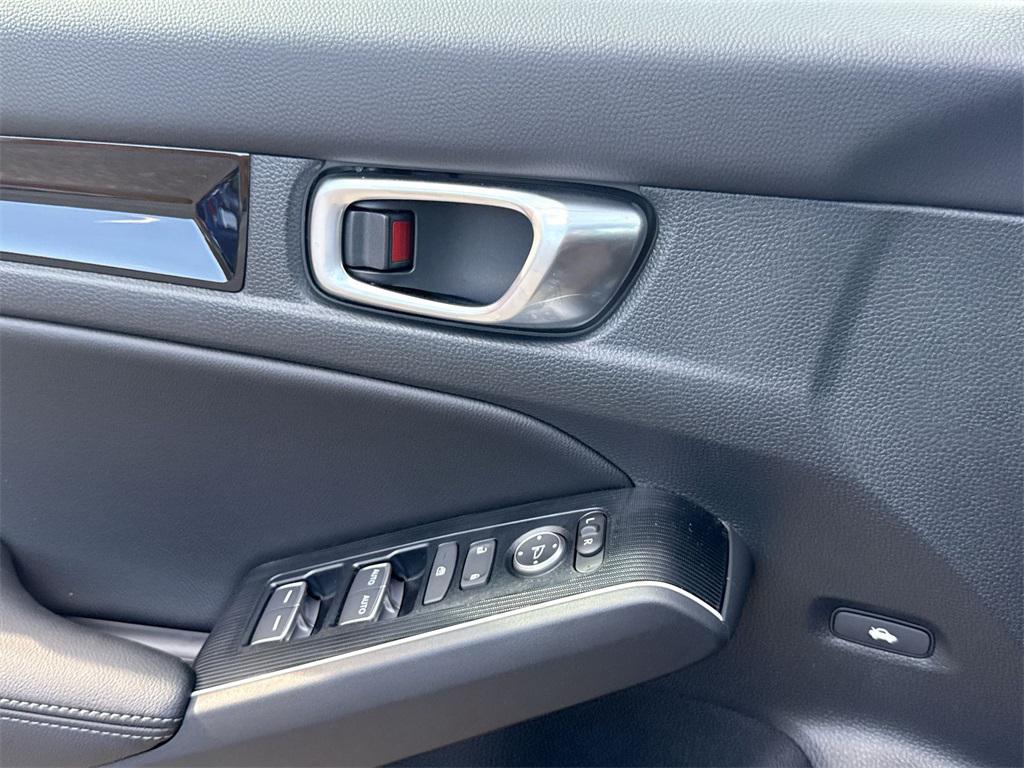 new 2026 Honda Civic Hybrid car, priced at $31,229