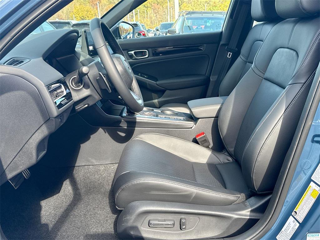 new 2026 Honda Civic Hybrid car, priced at $31,229