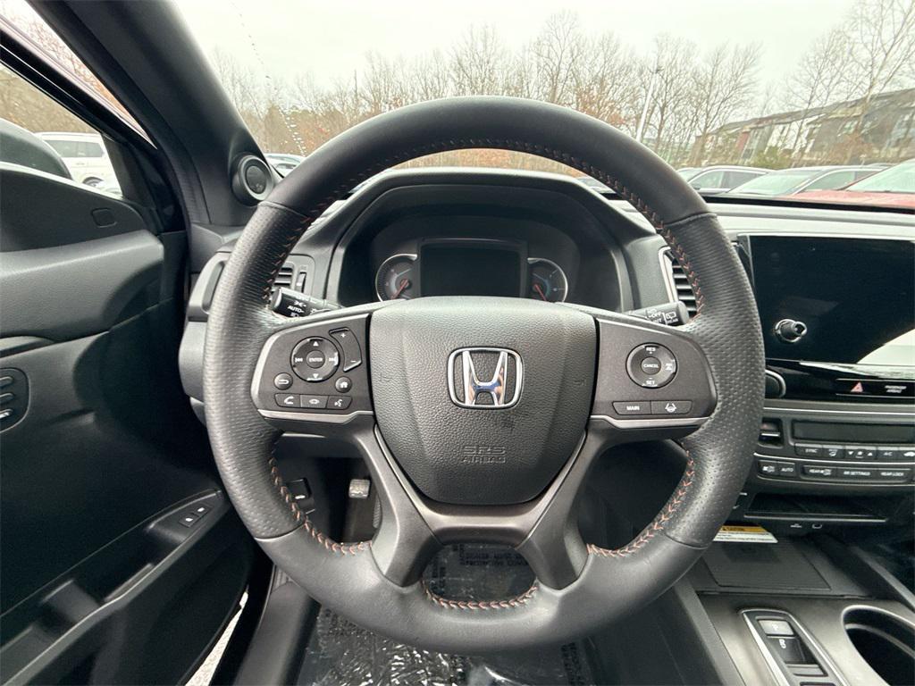used 2022 Honda Pilot car, priced at $24,988