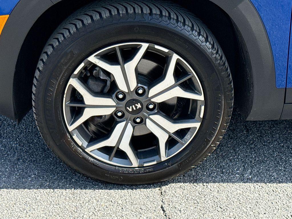 used 2021 Kia Seltos car, priced at $16,788