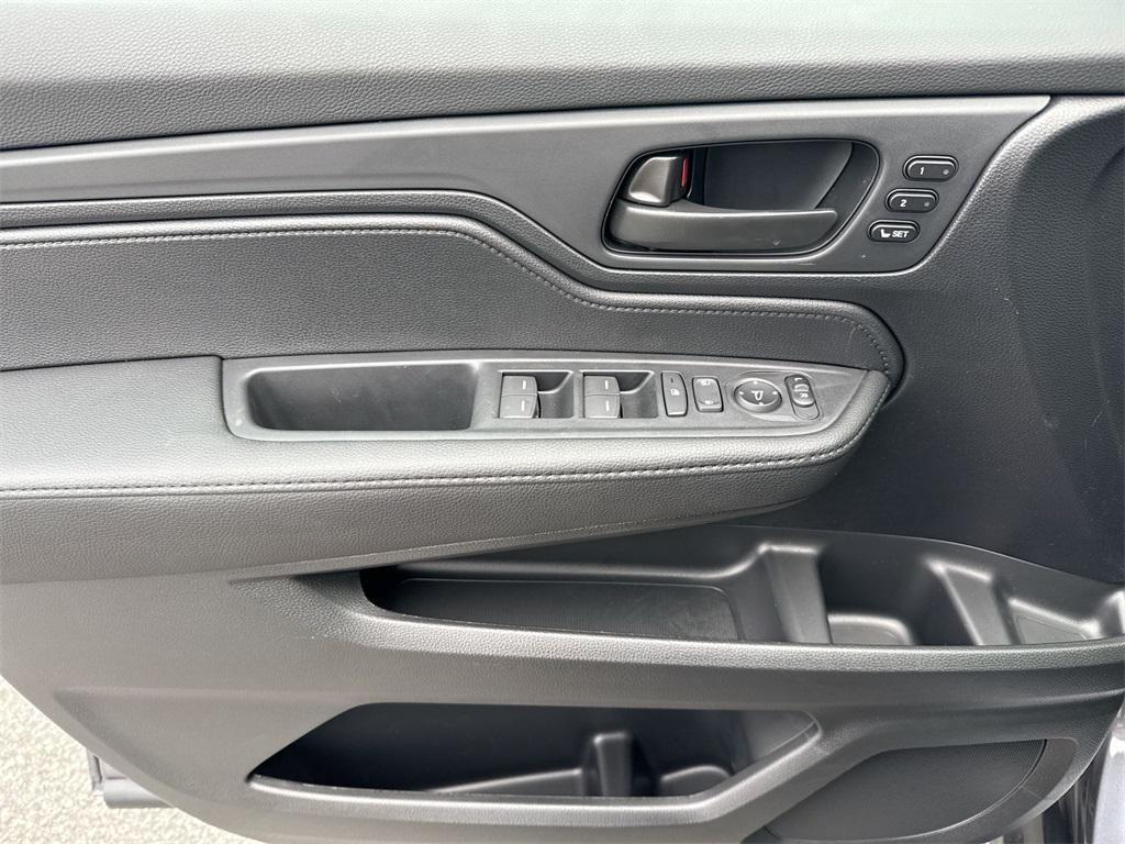 new 2026 Honda Odyssey car, priced at $41,117