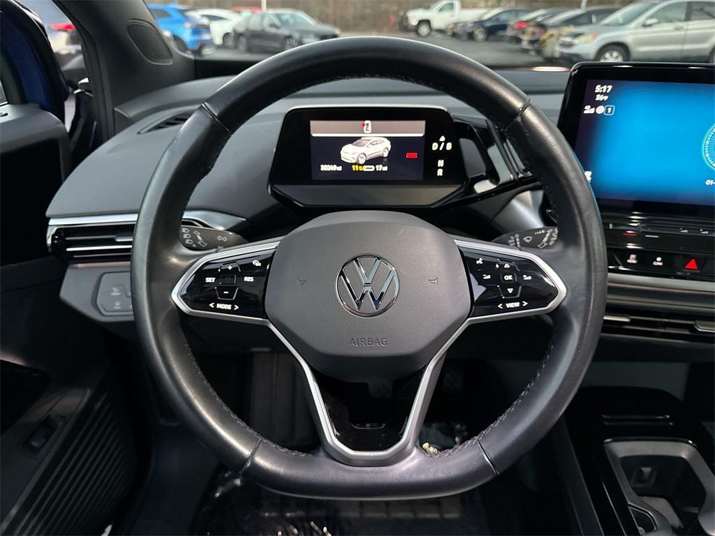used 2021 Volkswagen ID.4 car, priced at $19,157
