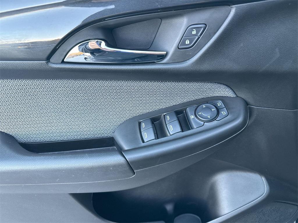 used 2025 Chevrolet TrailBlazer car, priced at $22,956