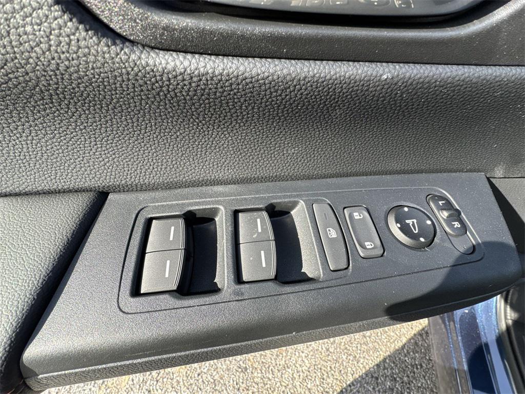 new 2026 Honda CR-V Hybrid car, priced at $37,924