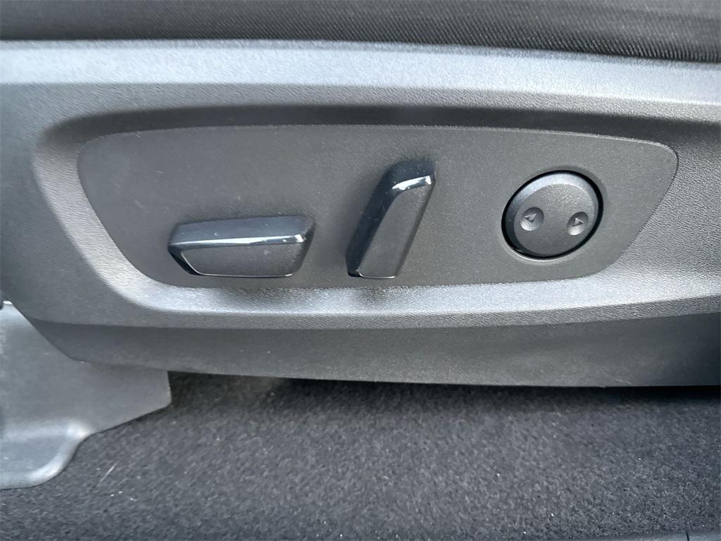 used 2023 Nissan Pathfinder car, priced at $28,488