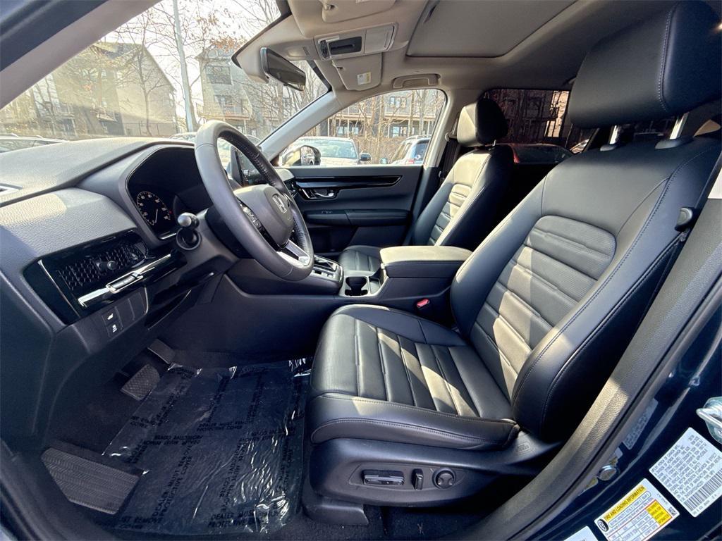 used 2025 Honda CR-V car, priced at $33,488