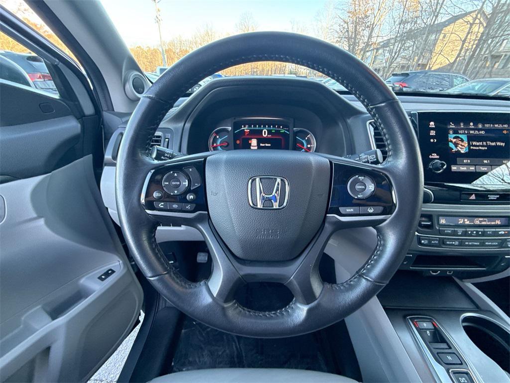 used 2022 Honda Pilot car, priced at $27,410