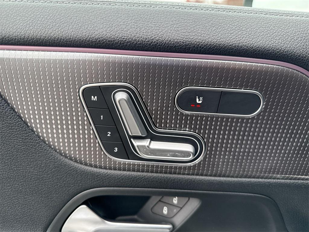 used 2021 Mercedes-Benz GLA 250 car, priced at $19,961