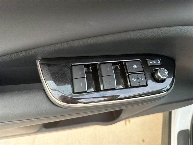 new 2026 Toyota Crown Signia car, priced at $47,179