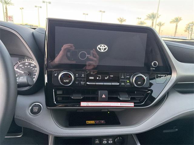 new 2026 Toyota Highlander car, priced at $48,898