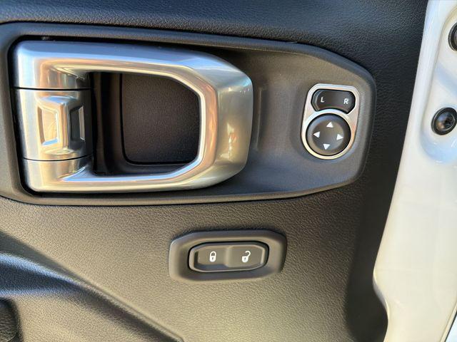 used 2021 Jeep Gladiator car, priced at $38,900