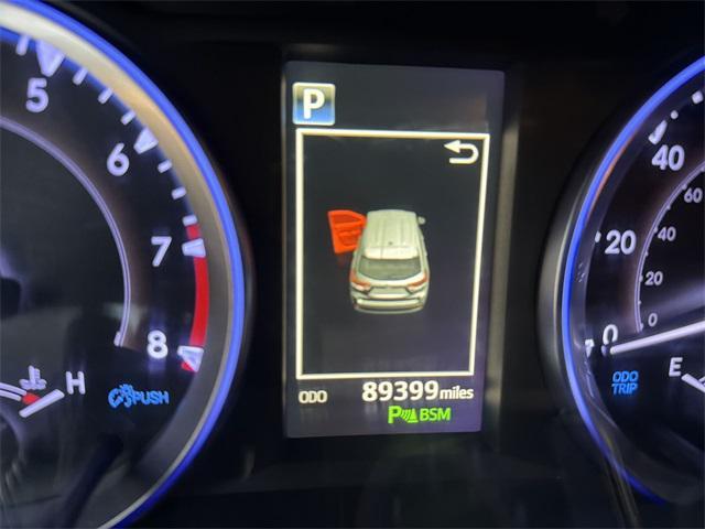 used 2019 Toyota Highlander car, priced at $26,900