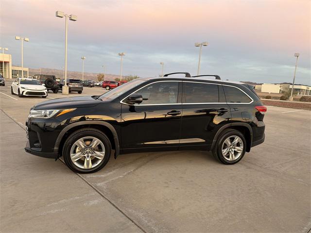 used 2019 Toyota Highlander car, priced at $26,900