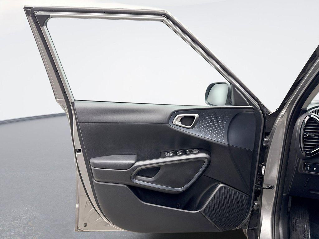 used 2025 Kia Soul car, priced at $24,499