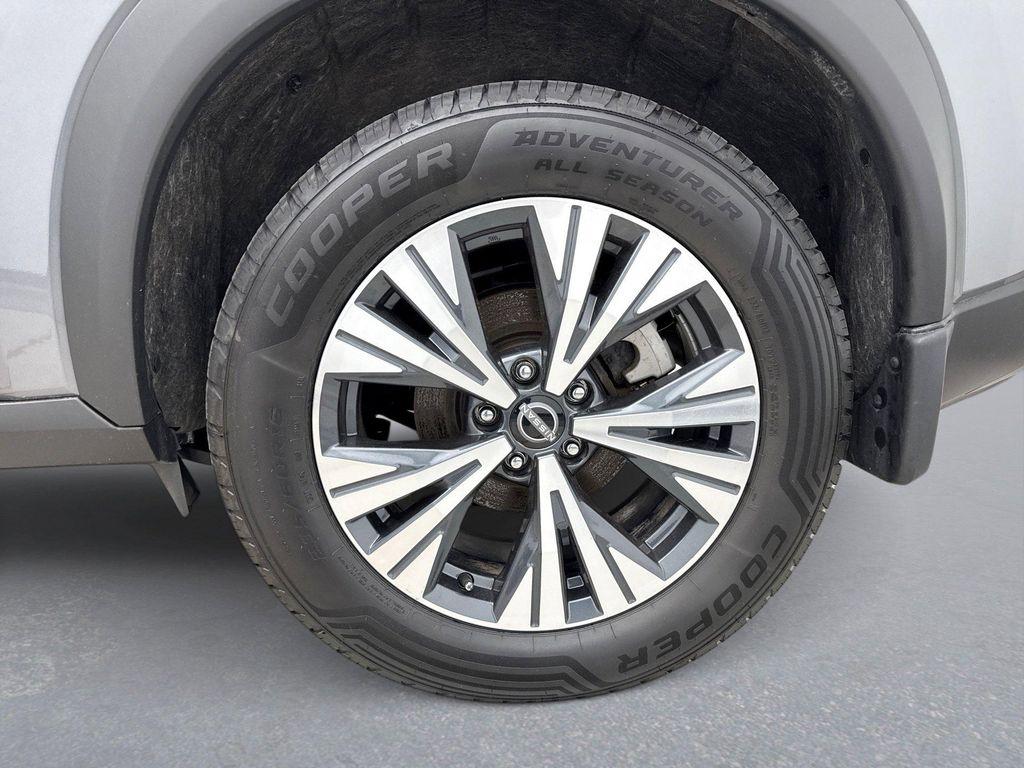used 2023 Nissan Rogue car, priced at $25,199